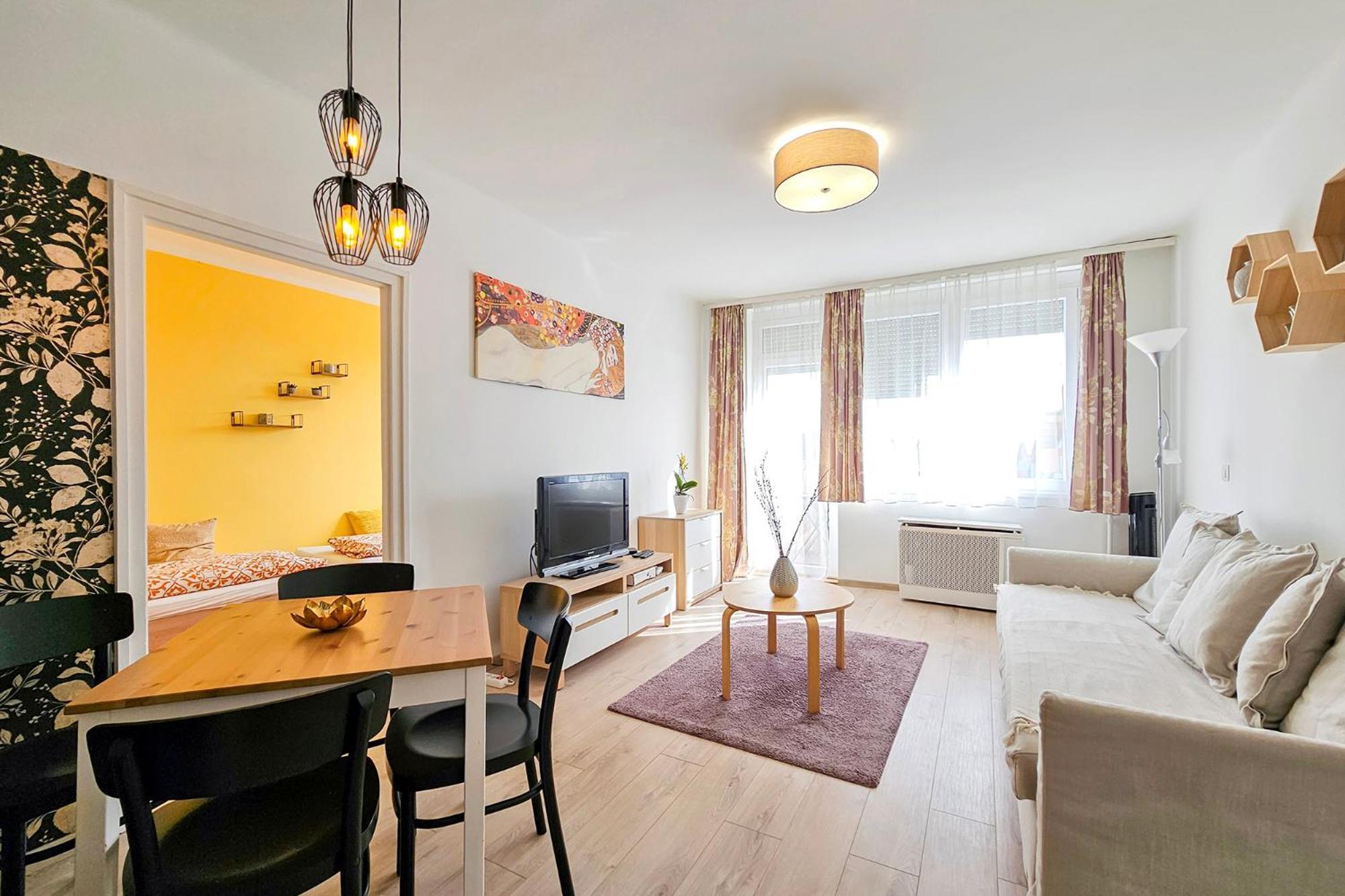 Market Apartman Šoproň Exteriér fotografie