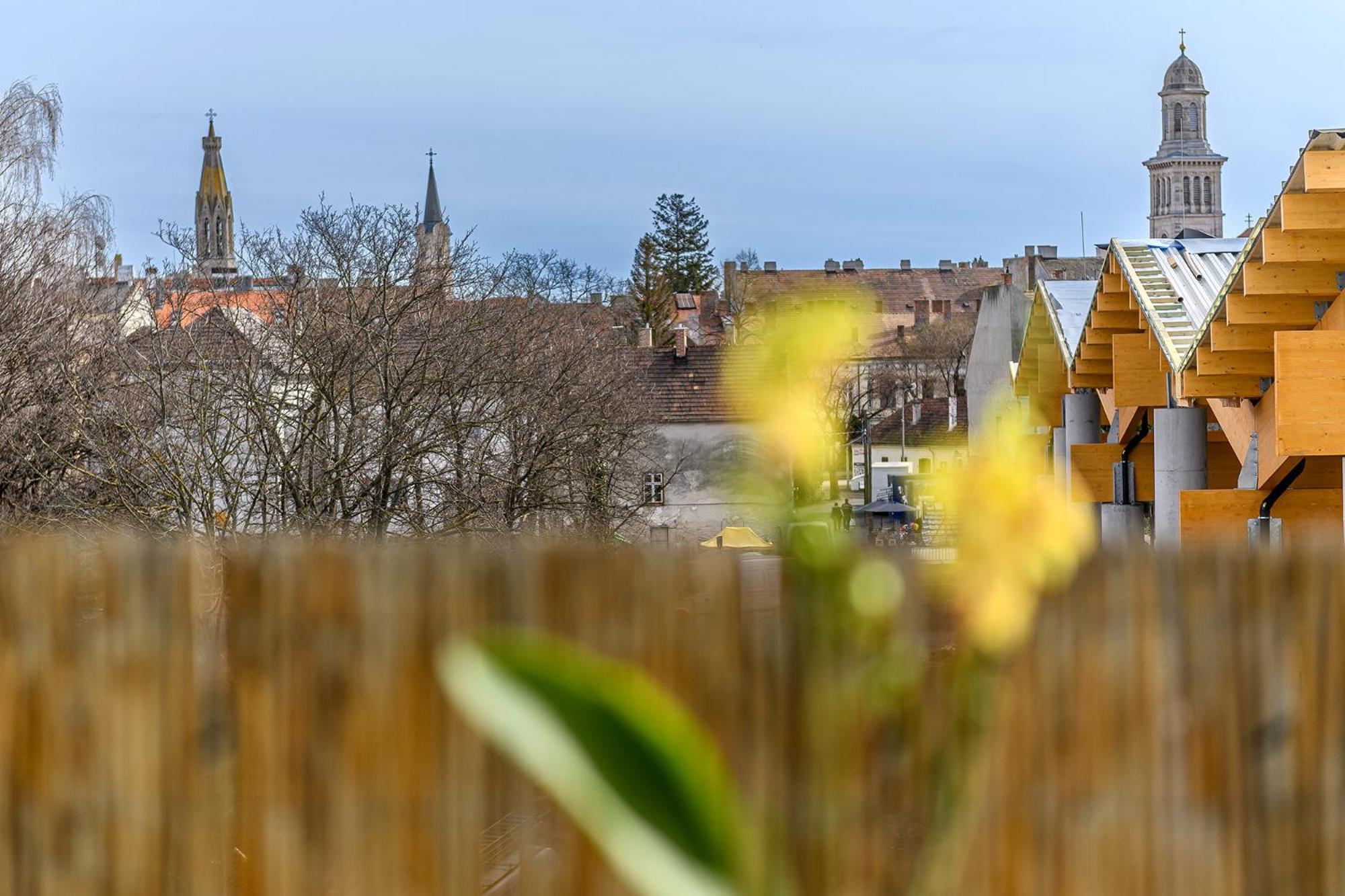 Market Apartman Šoproň Exteriér fotografie